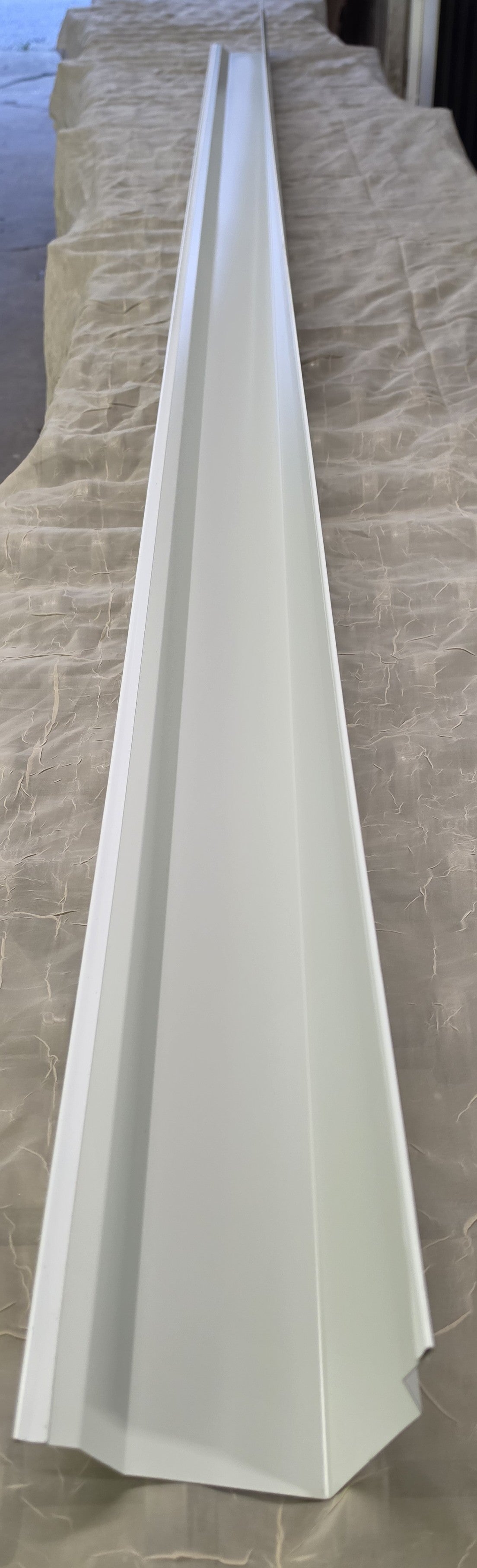 10' Outside Corner 3" - Bright White